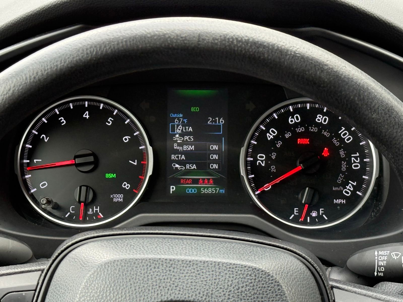 Used 2022 Toyota RAV4 XLE AWD/4WD image 29