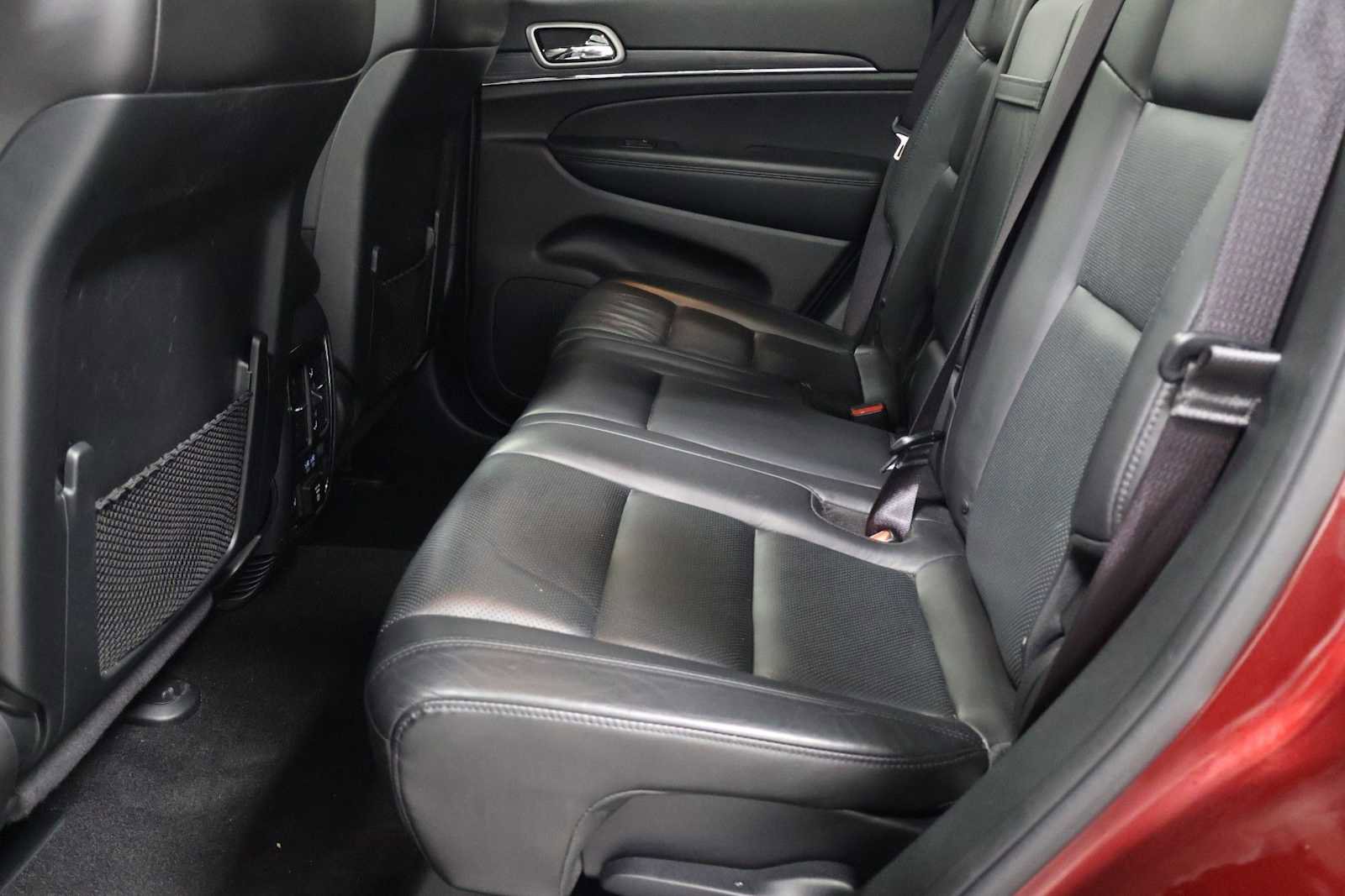 Used 2020 Jeep Grand Cherokee Limited w/ Luxury Group II AWD/4WD image 31