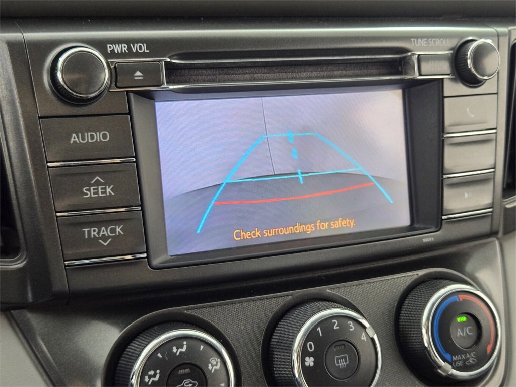 Used 2013 Toyota RAV4 LE image 21