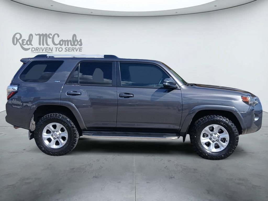 Used 2022 Toyota 4Runner SR5 Premium w/ Moonroof Package AWD/4WD image 12
