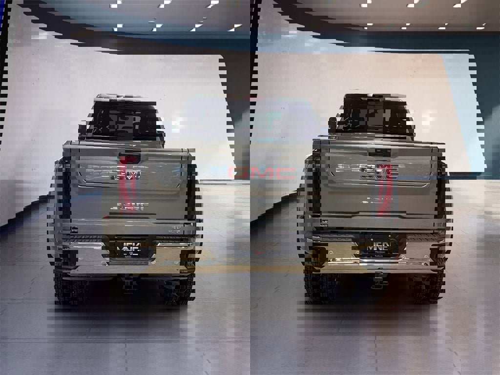 New 2026 GMC Sierra 3500 SLT w/ SLT Premium Package image 6