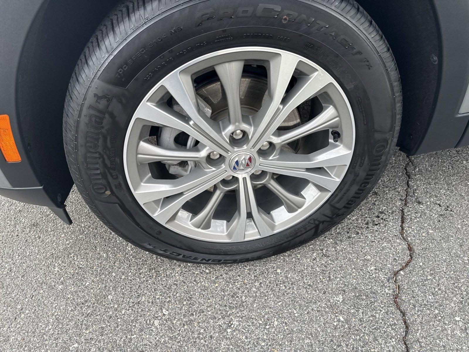 Used 2023 Buick Envision Preferred image 12