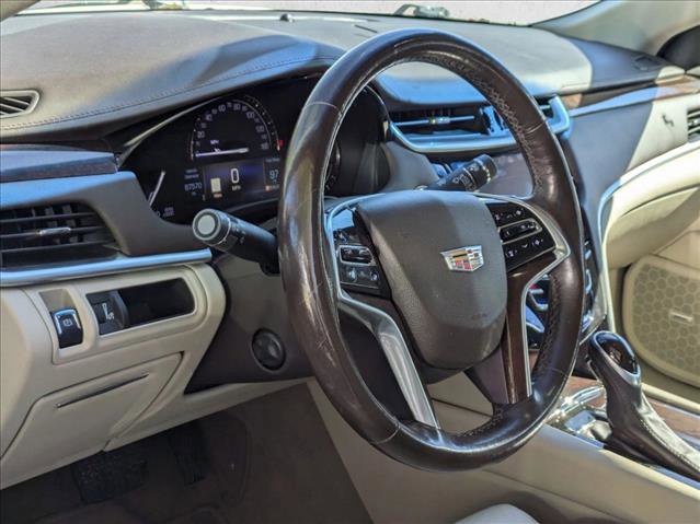 Used 2017 Cadillac XTS Luxury image 3