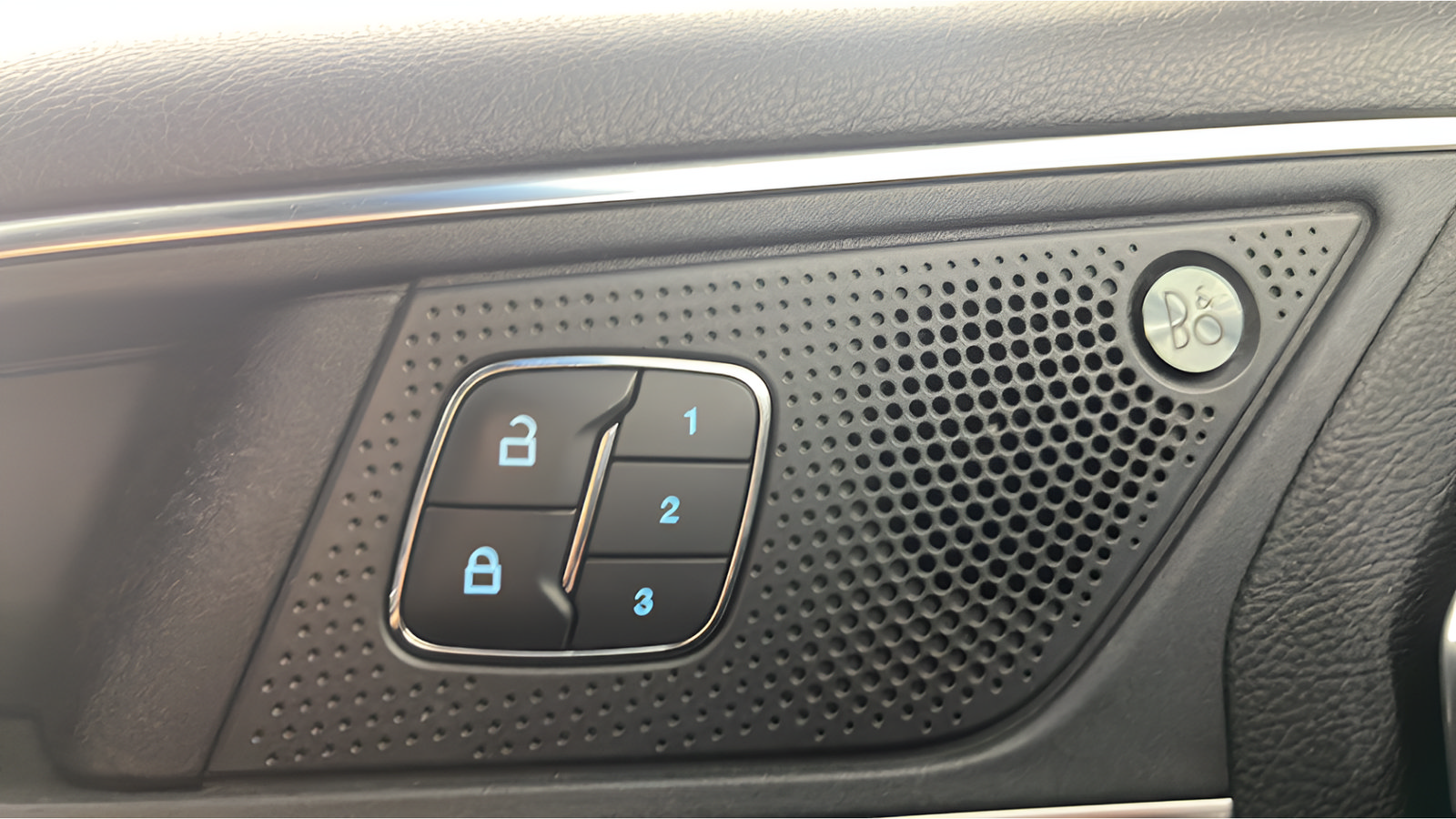 Used 2020 Ford Edge ST w/ Equipment Group 401A AWD/4WD image 29