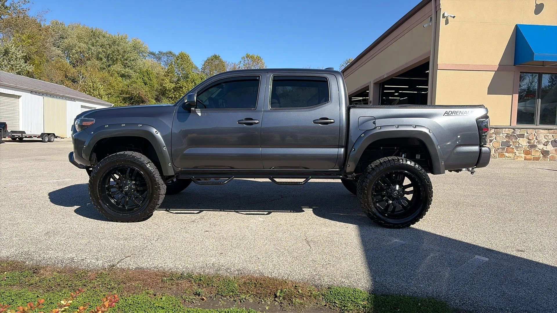 Used 2021 Toyota Tacoma SR5 image 16