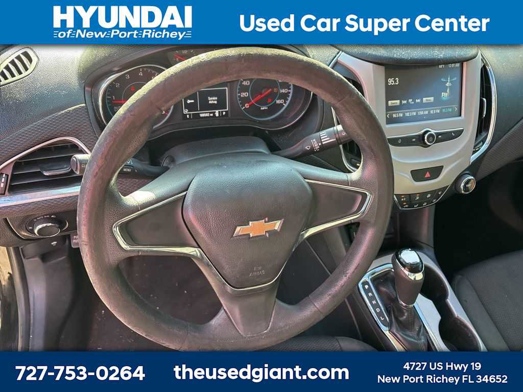 Used 2016 Chevrolet Cruze LS FWD image 10