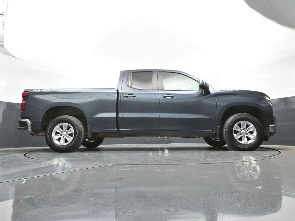 Used 2020 Chevrolet Silverado 1500 LT w/ Trailering Package AWD/4WD image 38