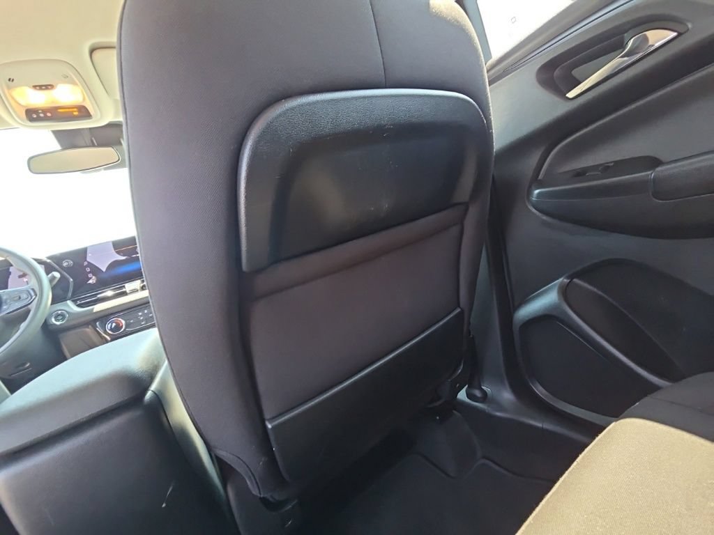 Used 2025 Chevrolet TrailBlazer LT FWD image 17