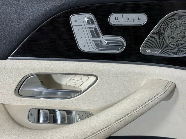 Used 2020 Mercedes-Benz GLS 450 4MATIC image 8