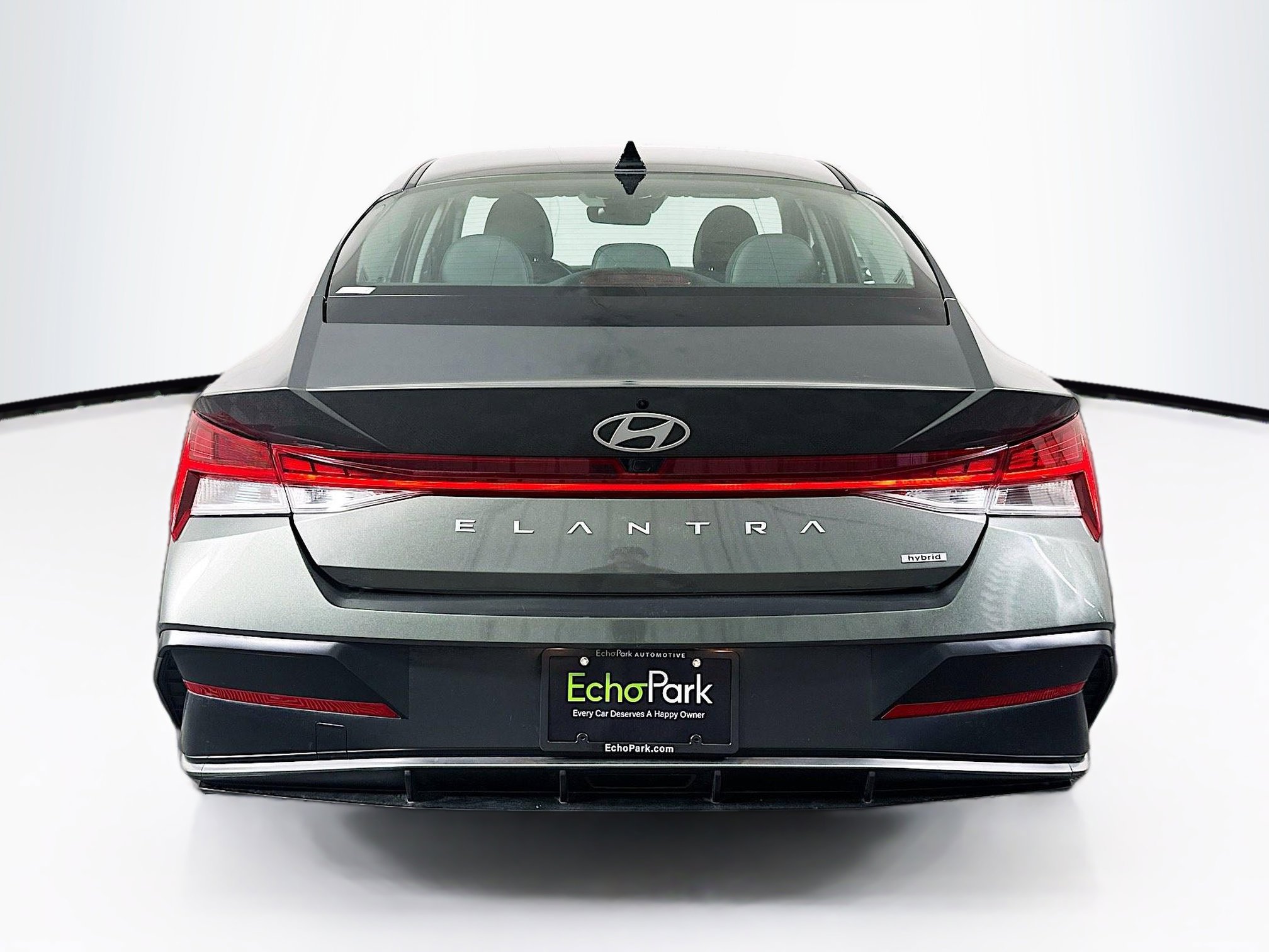 Used 2025 Hyundai Elantra Limited image 7