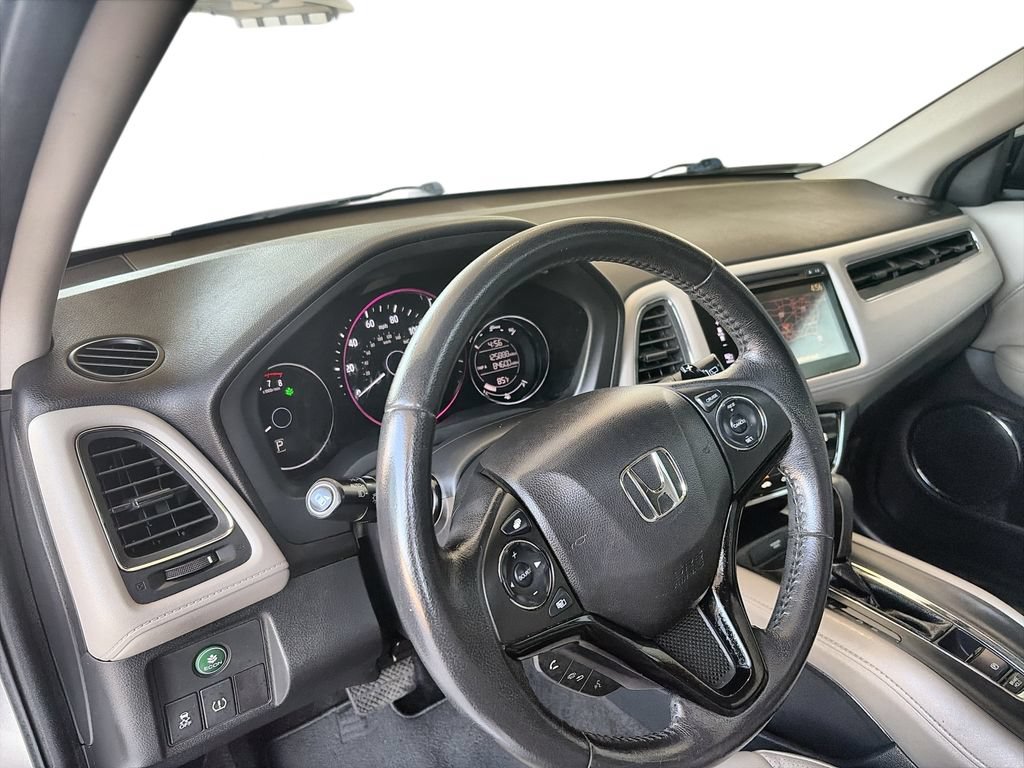 Used 2016 Honda HR-V EX-L image 10
