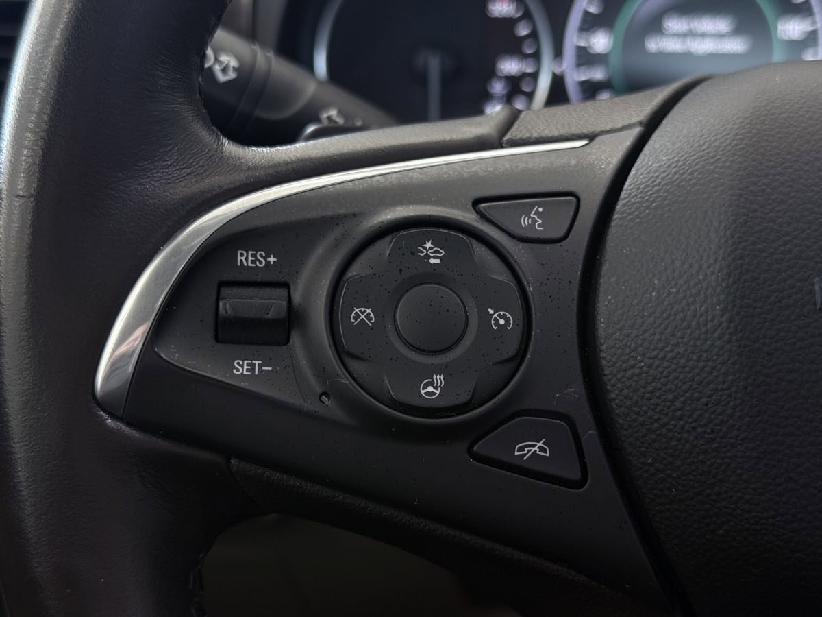 Used 2018 Buick LaCrosse Premium w/ Driver Confidence Package #2 image 40