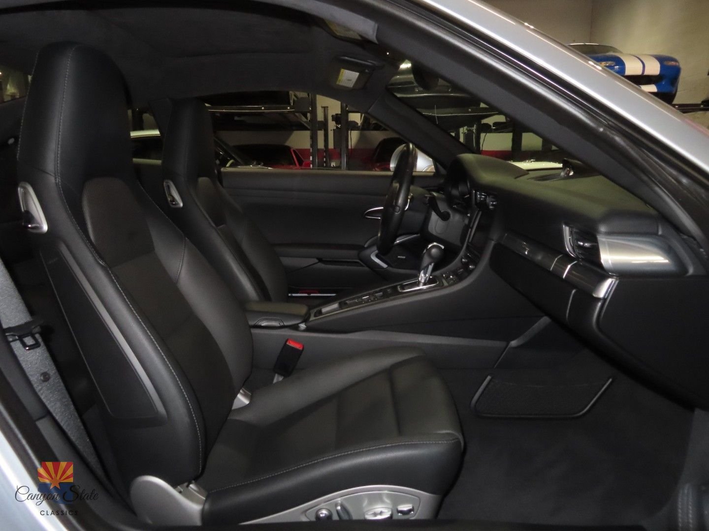 Used 2014 Porsche 911 Carrera 4S image 6