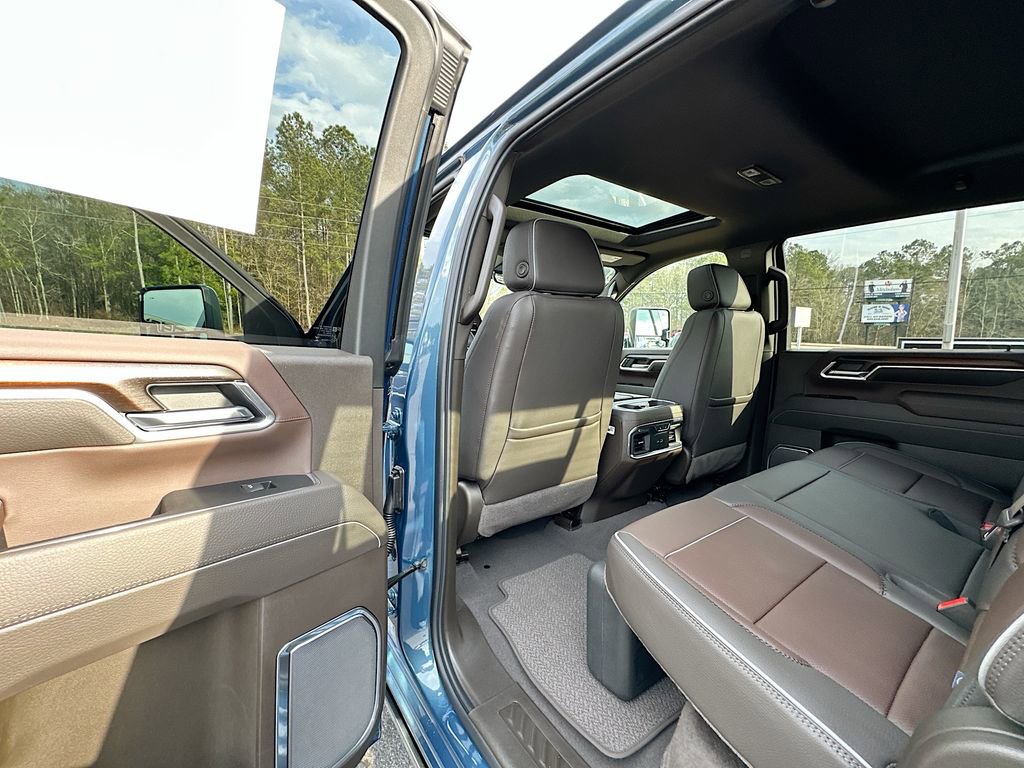 New 2026 GMC Sierra 2500 Denali w/ Denali Reserve Package AWD/4WD image 17