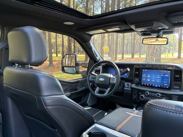 Used 2024 Ford F250 Platinum w/ FX4 Off-Road Package image 25