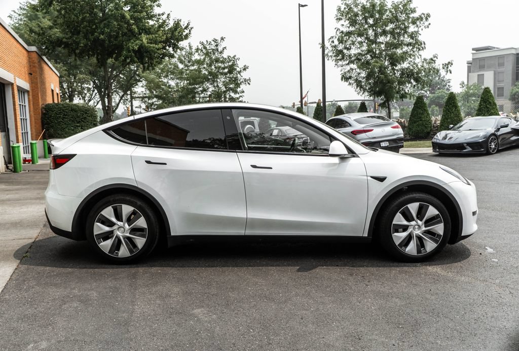 Used 2020 Tesla Model Y Long Range AWD/4WD image 3