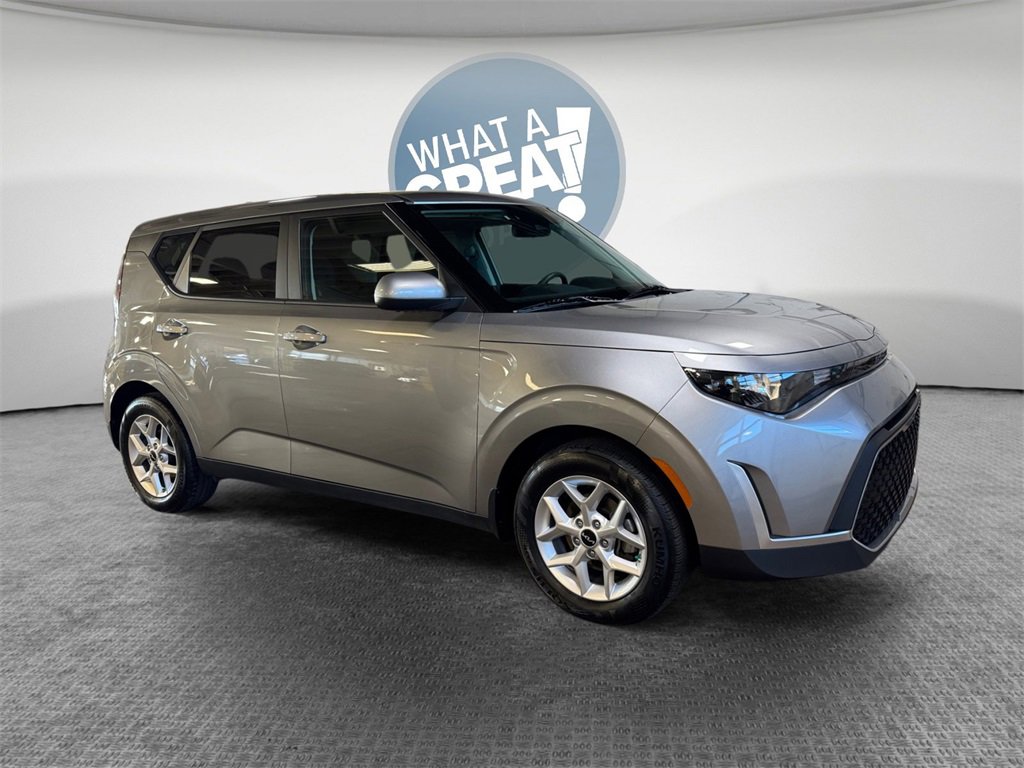 Certified 2023 Kia Soul LX w/ LX Technology Package