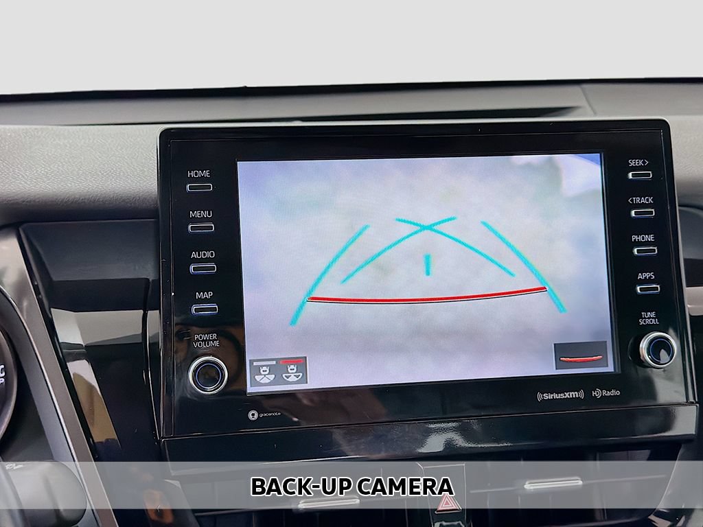 Used 2024 Toyota Camry XSE FWD image 4