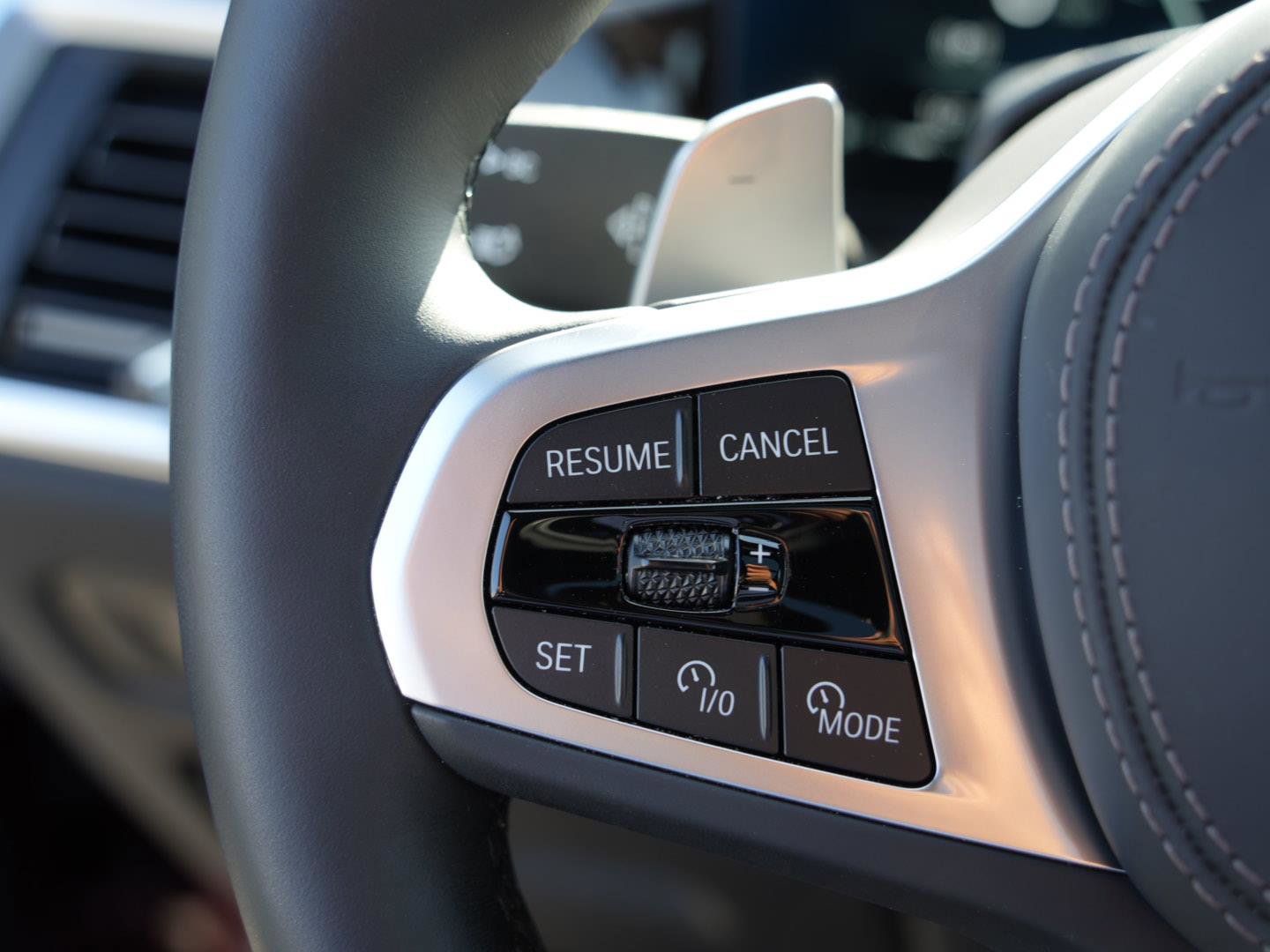 Used 2026 BMW X6 xDrive40i image 13