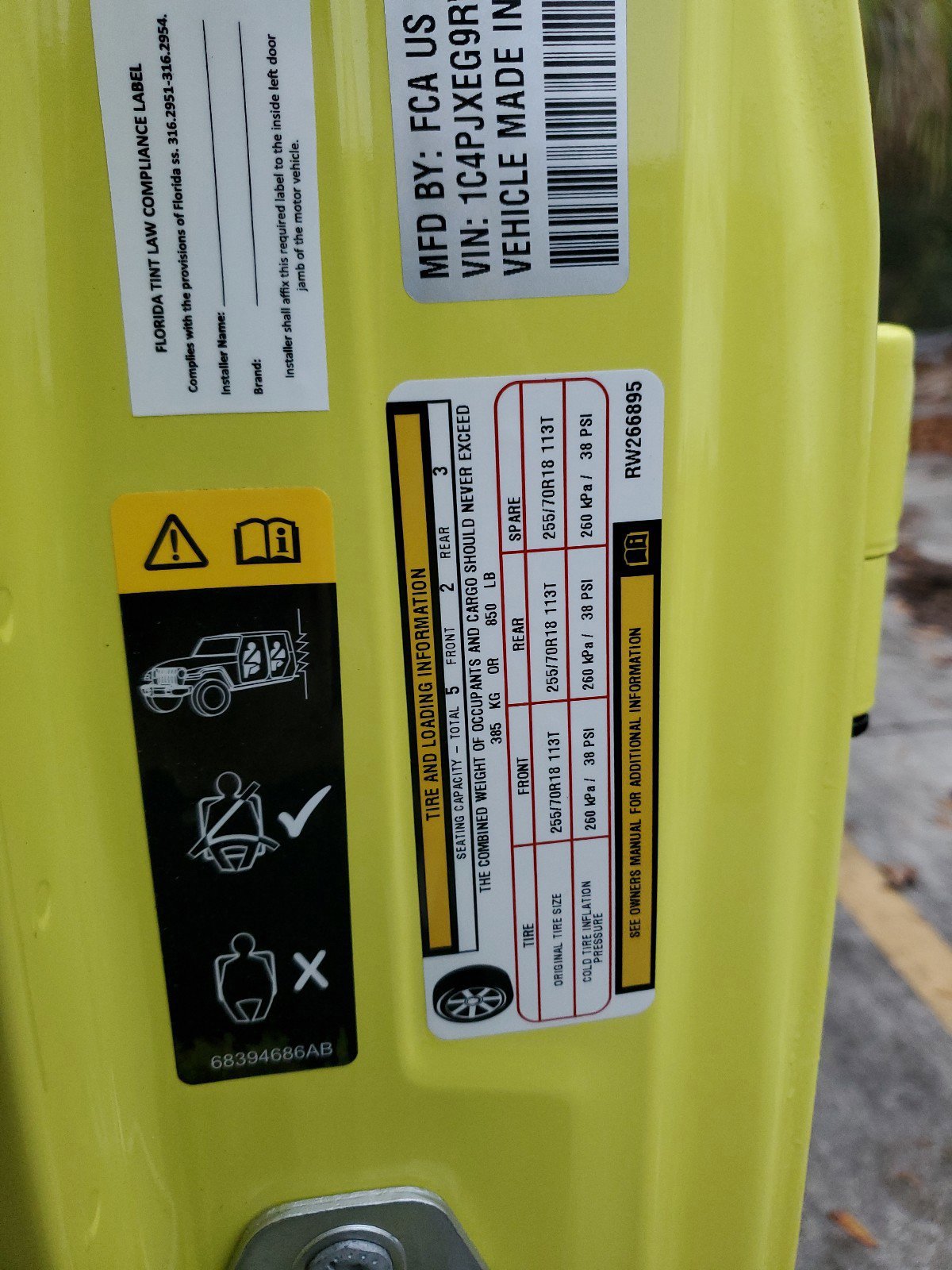 Certified 2024 Jeep Wrangler Sahara image 32