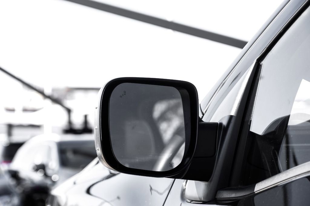 Used 2023 Nissan Titan PRO-4X w/ Off Road Protection Package image 42