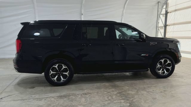 New 2026 GMC Yukon XL AT4 w/ LPO, Floor Liner Package AWD/4WD image 9