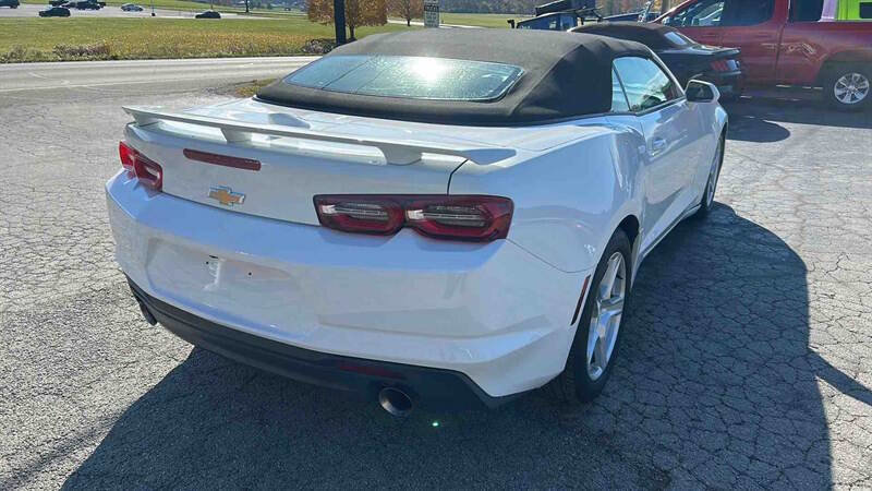Used 2021 Chevrolet Camaro LT image 8