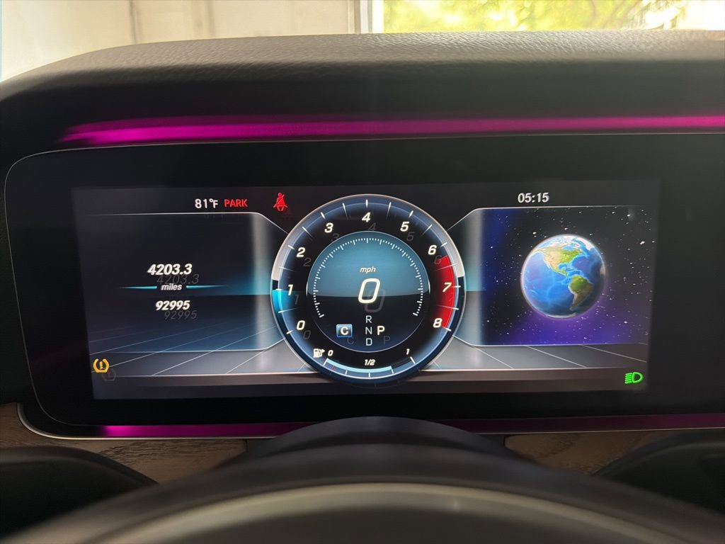 Used 2018 Mercedes-Benz E 300 image 32