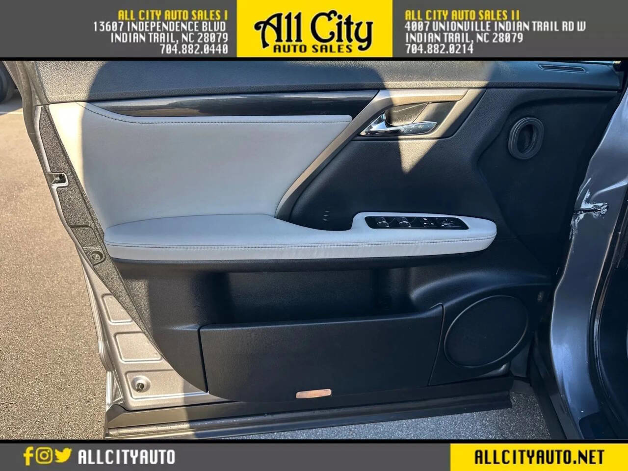 Used 2017 Lexus RX 350 FWD w/ Accessory Package image 15