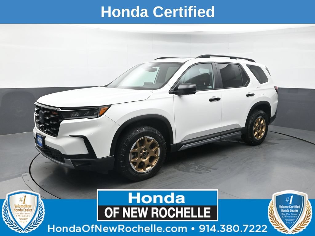 Certified 2024 Honda Pilot TrailSport