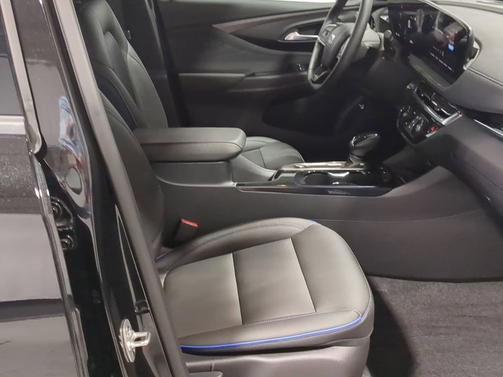 Used 2024 Buick Envista Sport Touring w/ Convenience I Package image 21