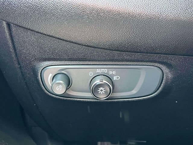 Used 2019 Chevrolet Equinox LT image 21