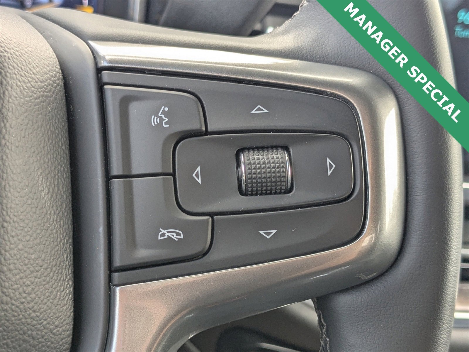 Used 2024 Chevrolet Silverado 2500 LTZ image 25