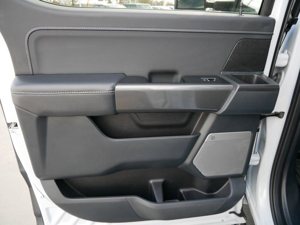 Certified 2022 Ford F150 XLT w/ Equipment Group 302A High image 13