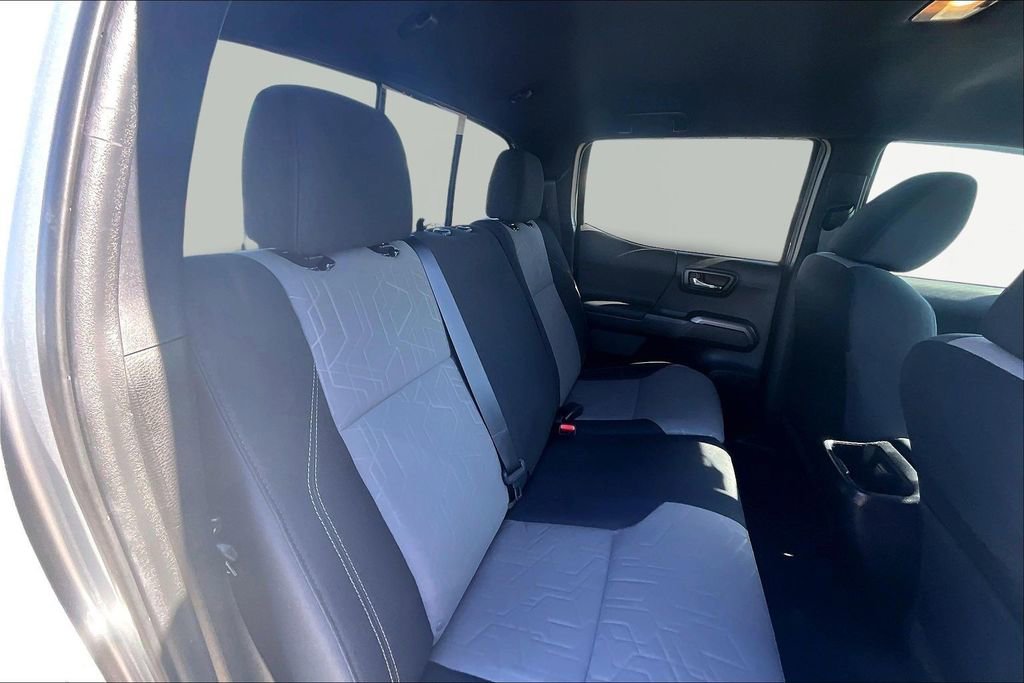 Used 2023 Toyota Tacoma TRD Sport w/ Technology Package image 27