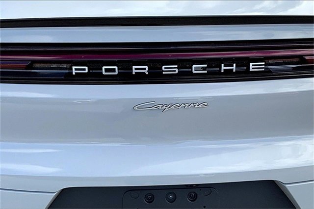 New 2026 Porsche Cayenne E-Hybrid Coupe image 38