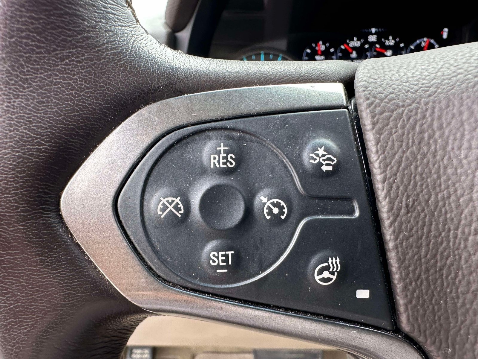 Used 2019 Chevrolet Tahoe Premier AWD/4WD image 15