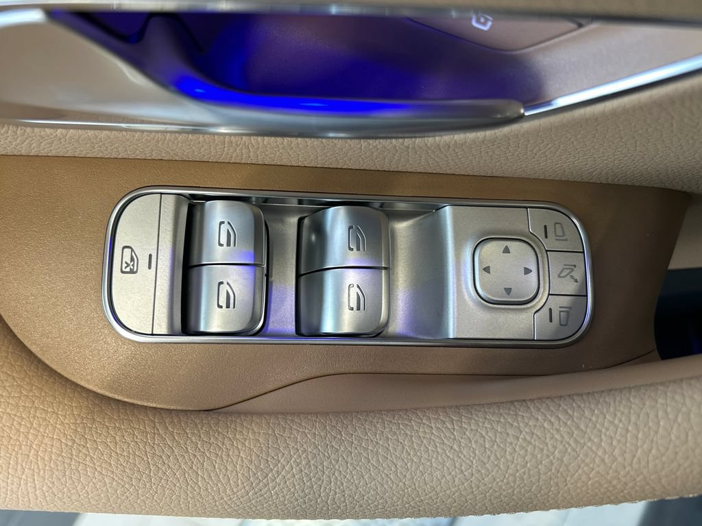 New 2026 Mercedes-Benz GLS 450 4MATIC image 12