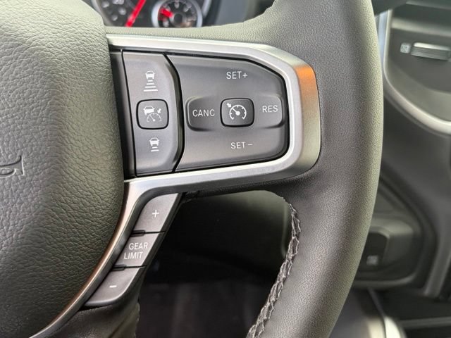 New 2026 RAM 2500 Big Horn AWD/4WD image 18