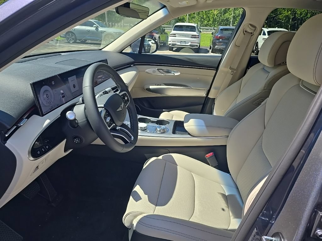 New 2027 Genesis GV70 2.5T Select AWD/4WD image 4