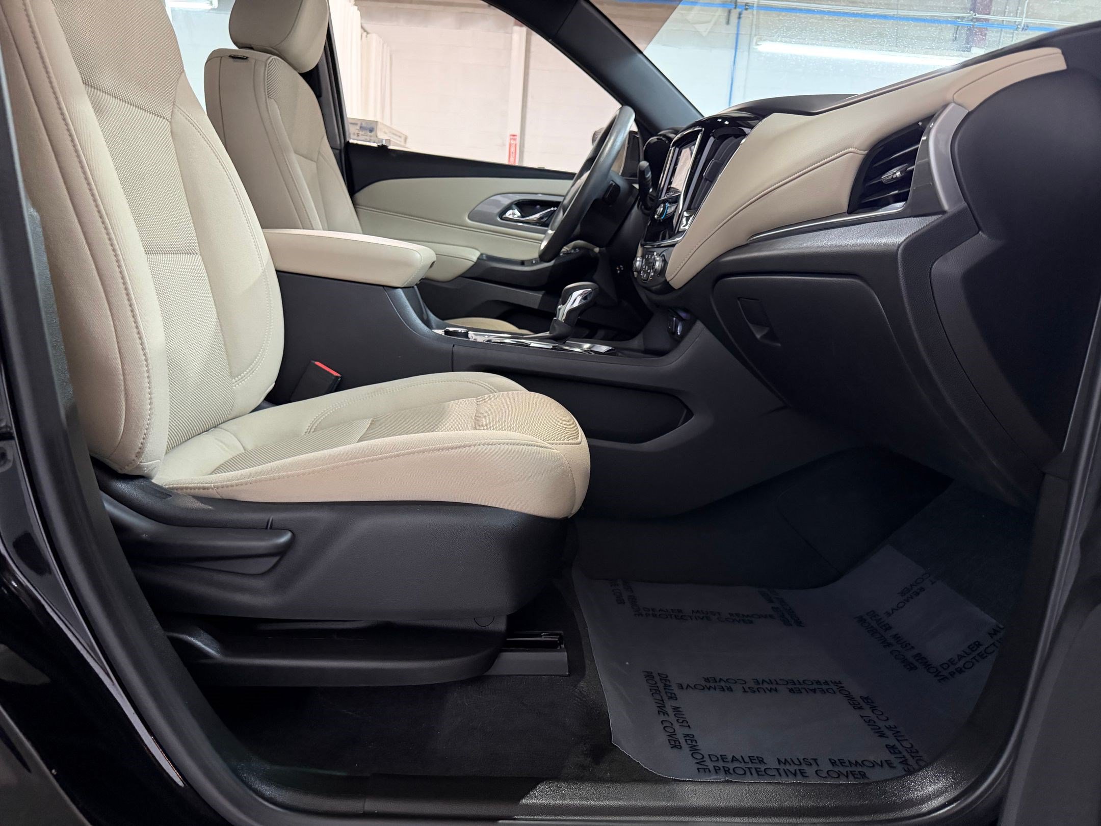 Used 2023 Chevrolet Traverse LS w/ Safety Package AWD/4WD image 26