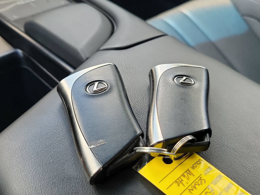 Used 2022 Lexus ES 350 F Sport w/ Accessory Package 2 FWD image 39