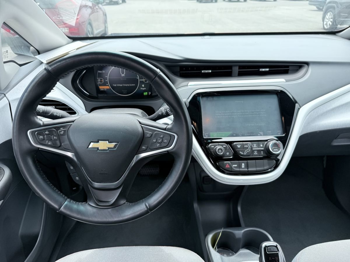 Used 2017 Chevrolet Bolt LT FWD image 10