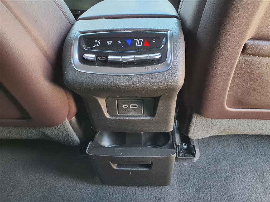 Used 2021 Cadillac XT6 Premium Luxury FWD image 14