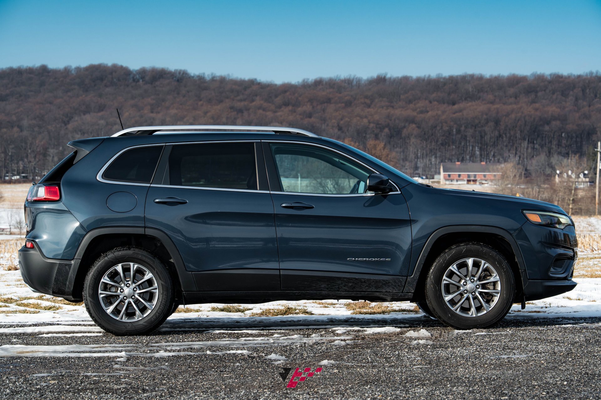 Used 2021 Jeep Cherokee Latitude Lux w/ Comfort/Convenience Group image 6