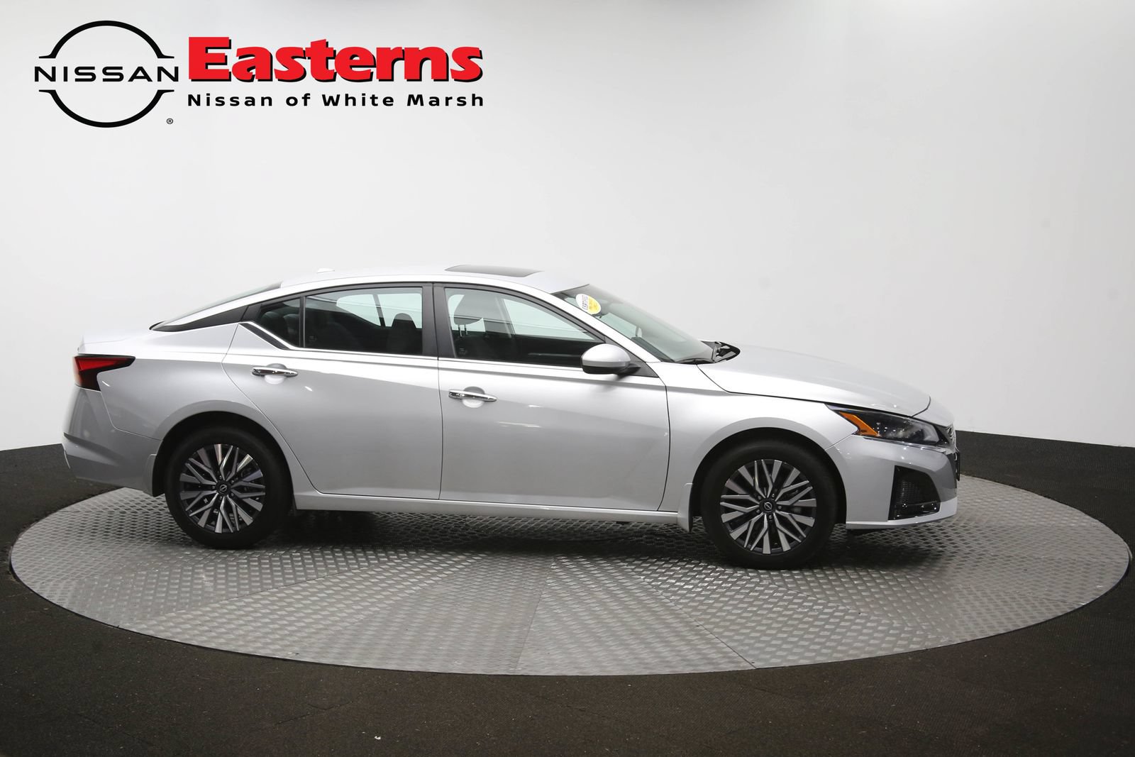 Used 2023 Nissan Altima 2.5 SV w/ SV Premium Package AWD/4WD image 47