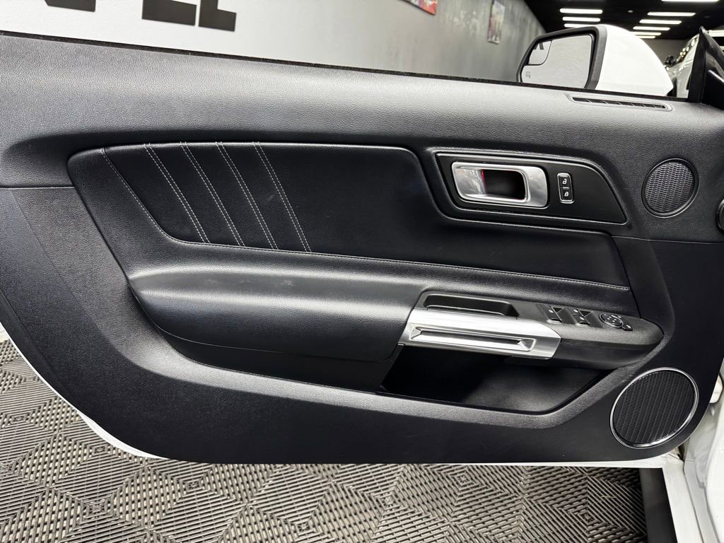 Used 2019 Ford Mustang Premium RWD image 37