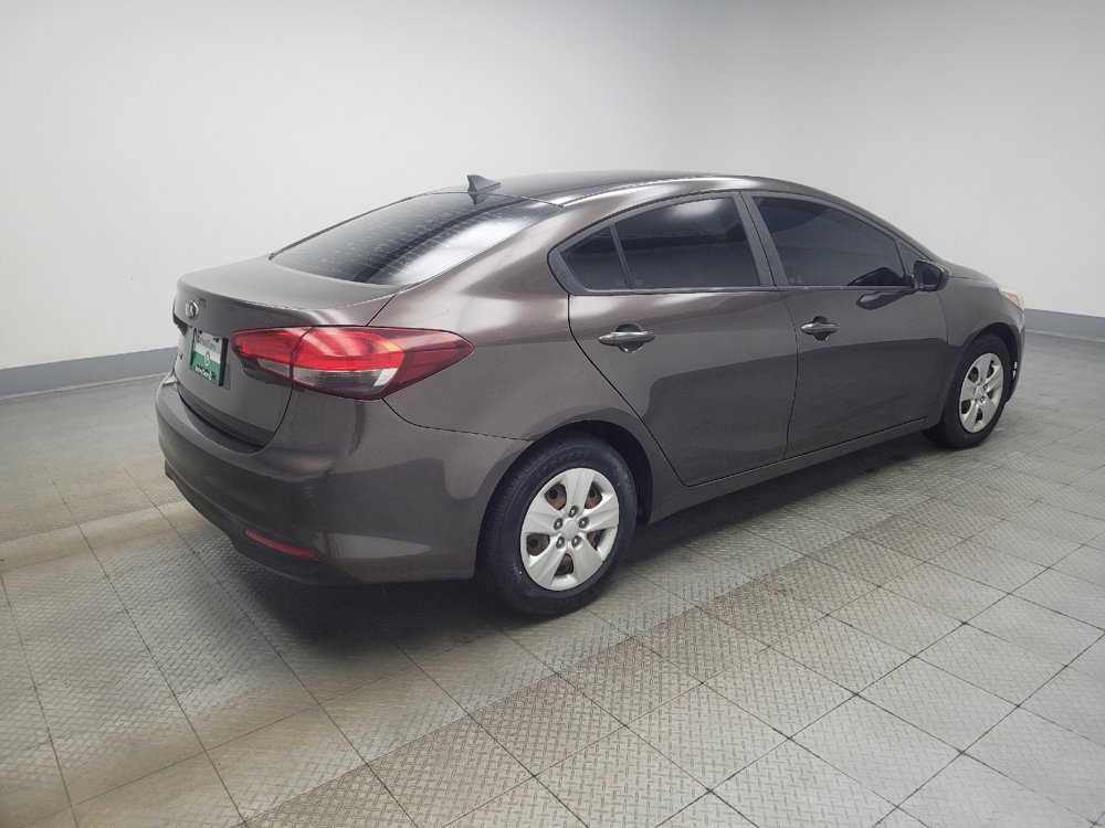 Used 2017 Kia Forte LX FWD image 10