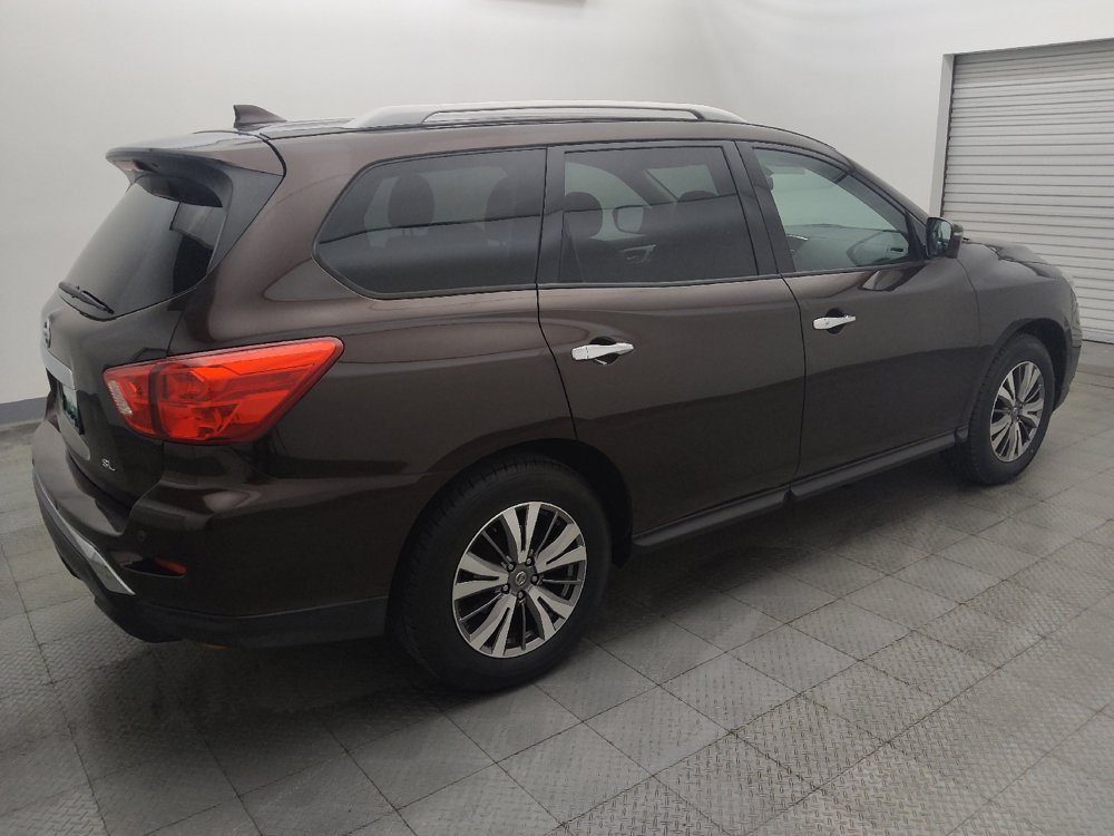 Used 2019 Nissan Pathfinder SL FWD image 10