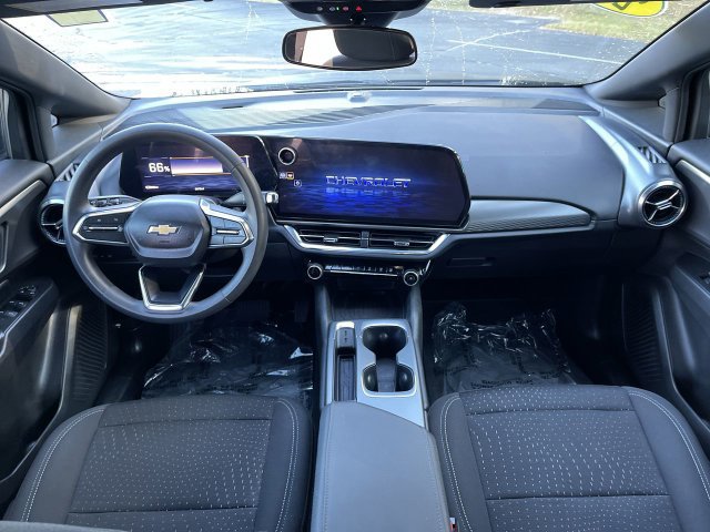Used 2025 Chevrolet Equinox EV LT FWD image 20